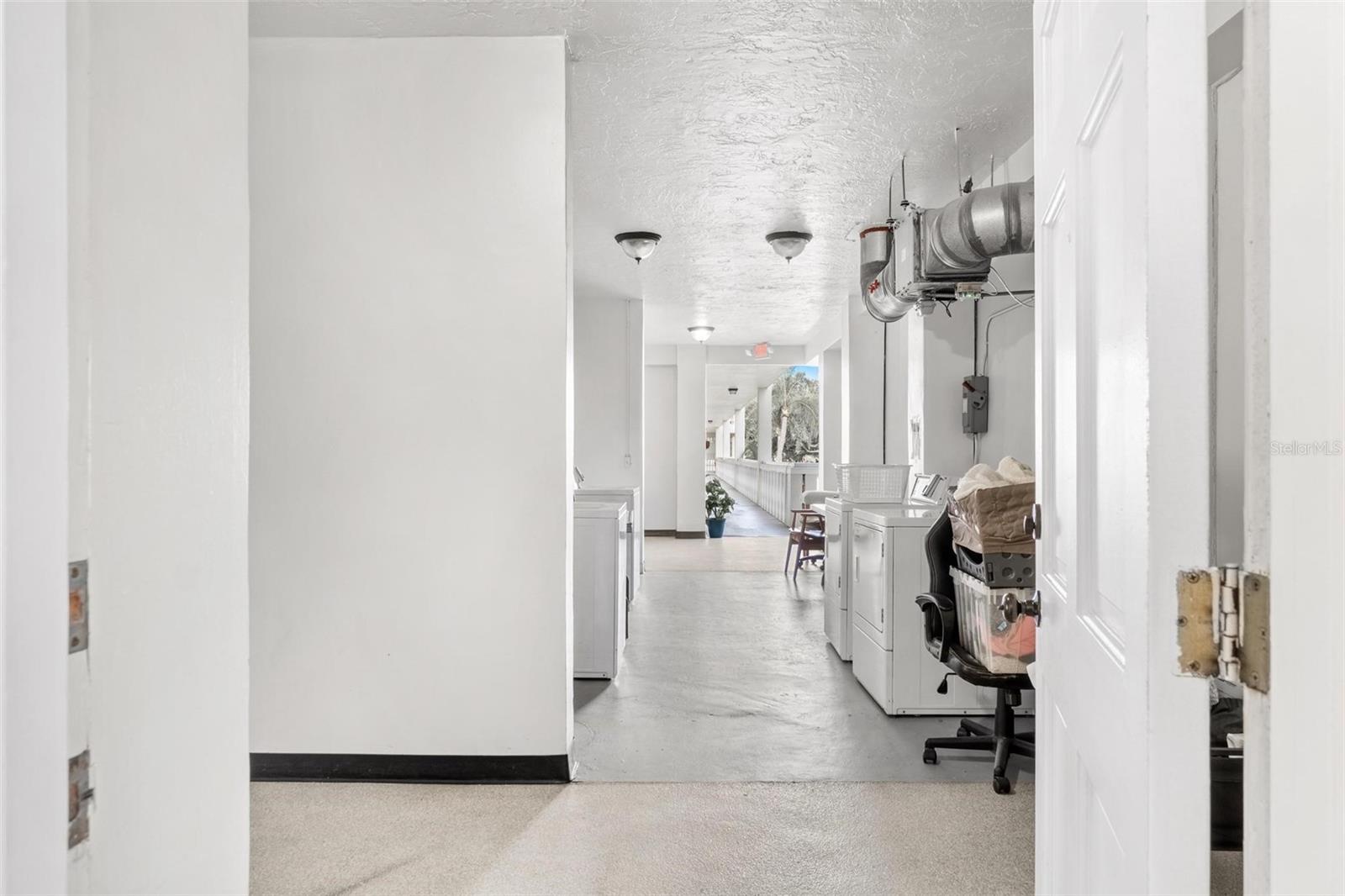 ON TOP OF THE WORLD - Residential