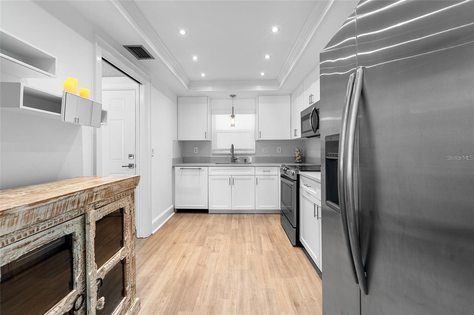 BEAU MONDE CONDO - Residential Lease