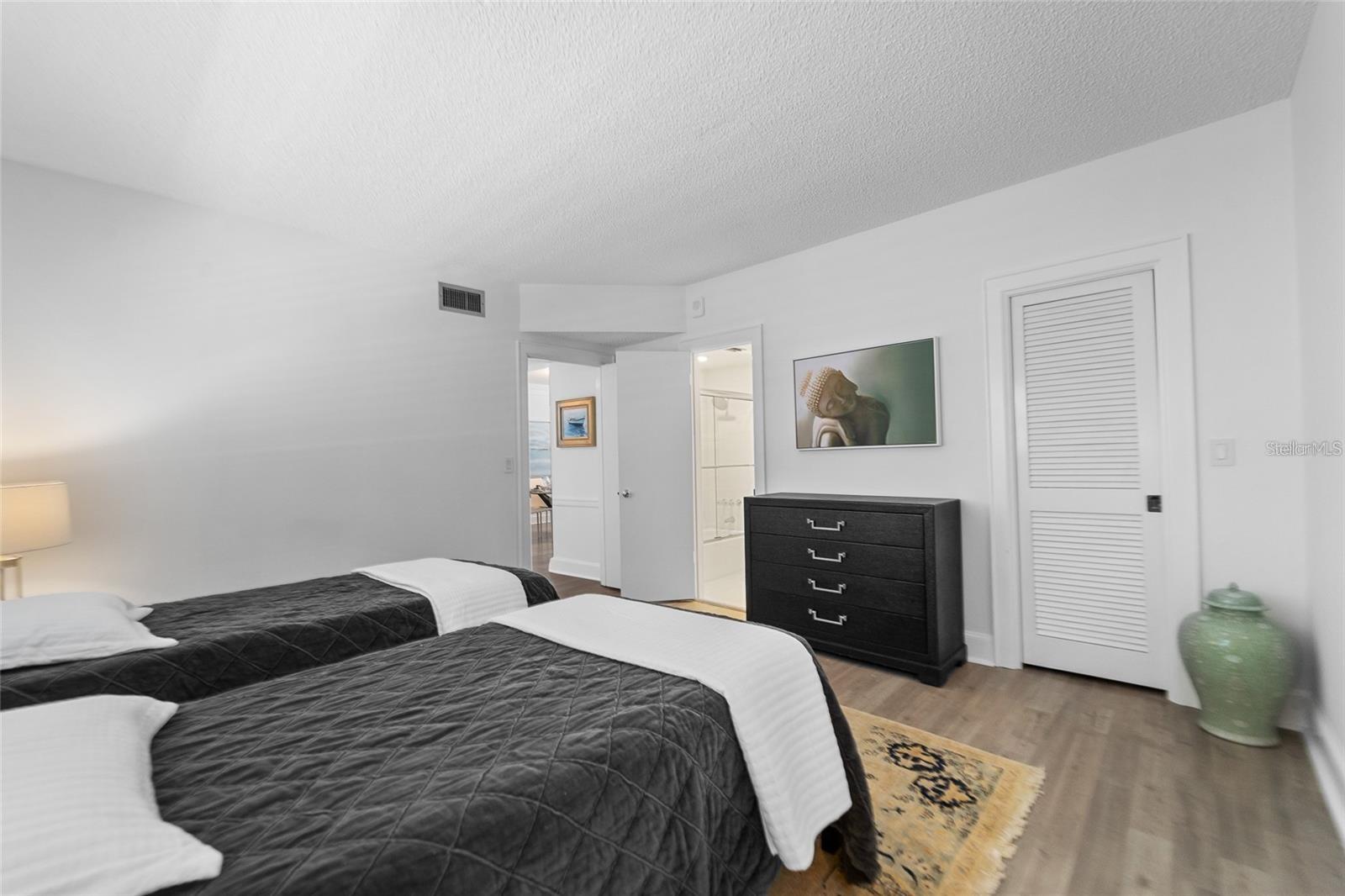 BEAU MONDE CONDO - Residential Lease