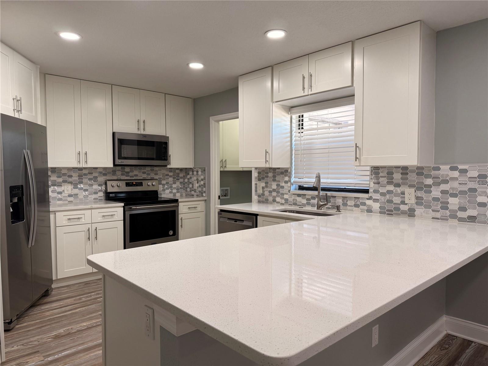 1617 GREEN MEADOW LANE