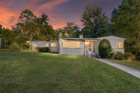 1067 SW 11TH TERRACE GAINESVILLE FL 32601