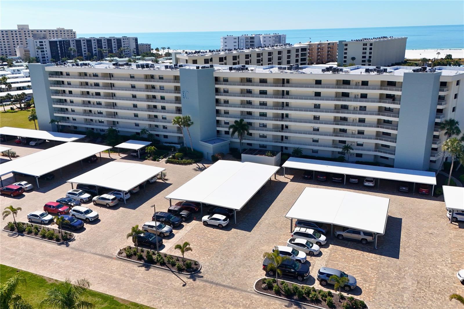 GULF & BAY CLUB PH3 - Residential