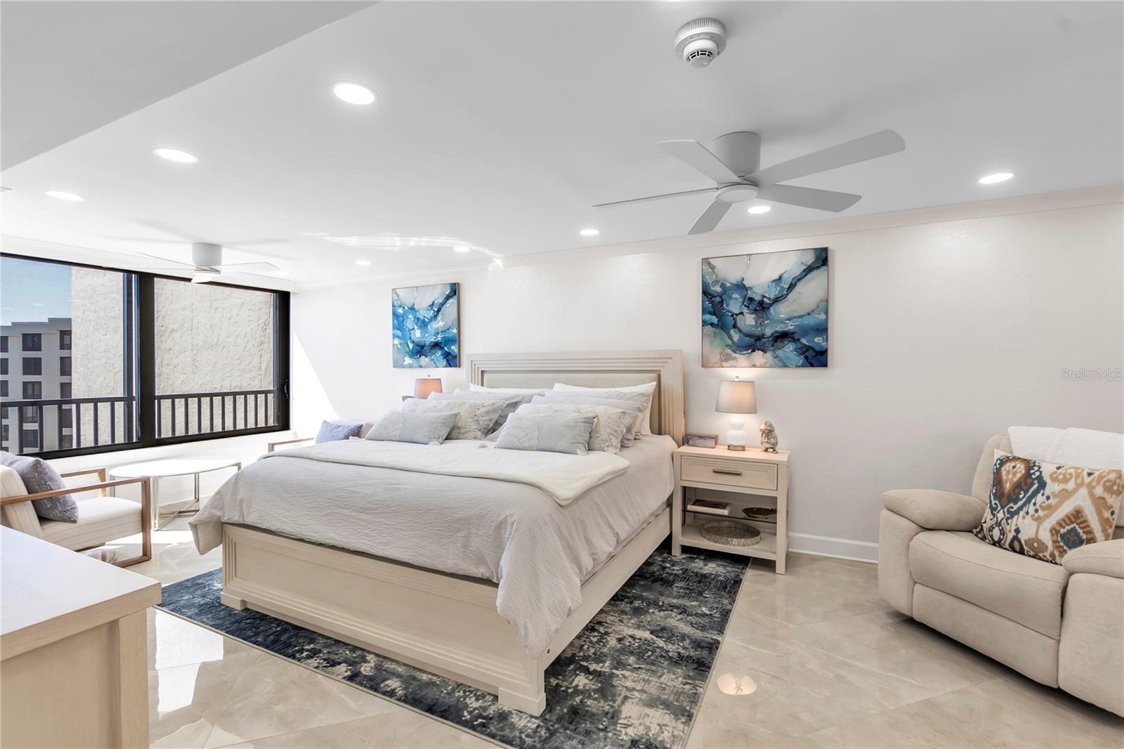 GULF & BAY CLUB PH3 - Residential