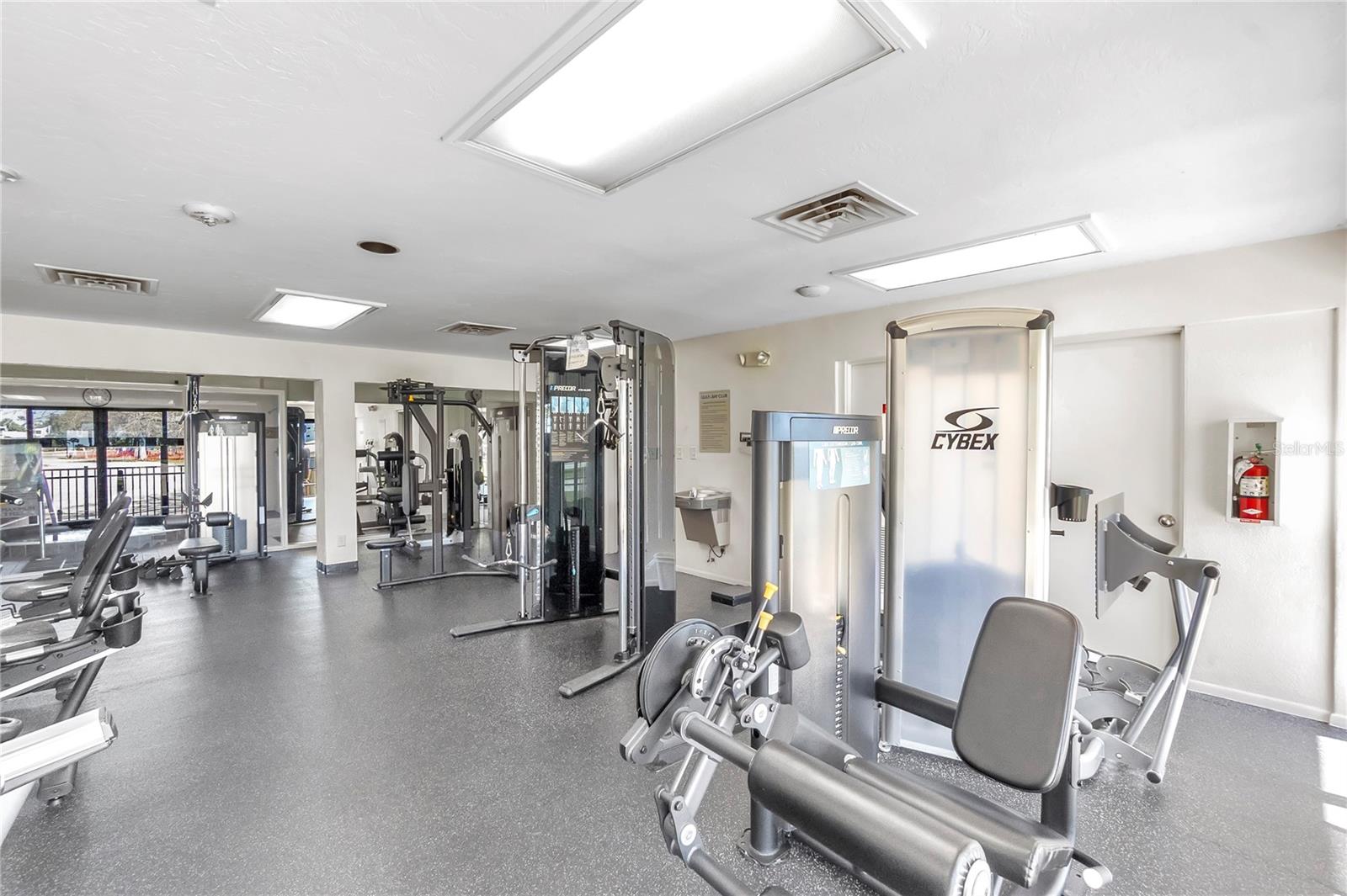 GULF & BAY CLUB PH3 - Residential