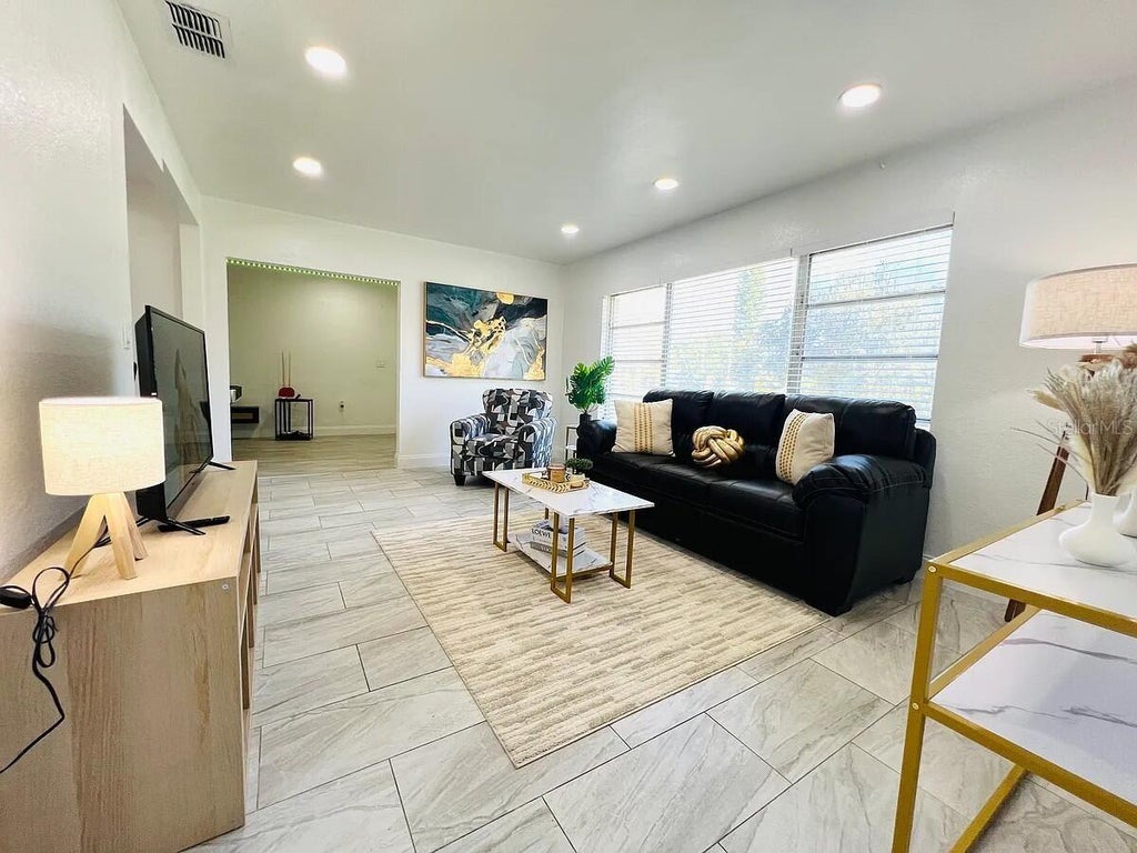 Photo of 1169 Drew Street, Clearwater, FL 33755 (MLS # O6416051)