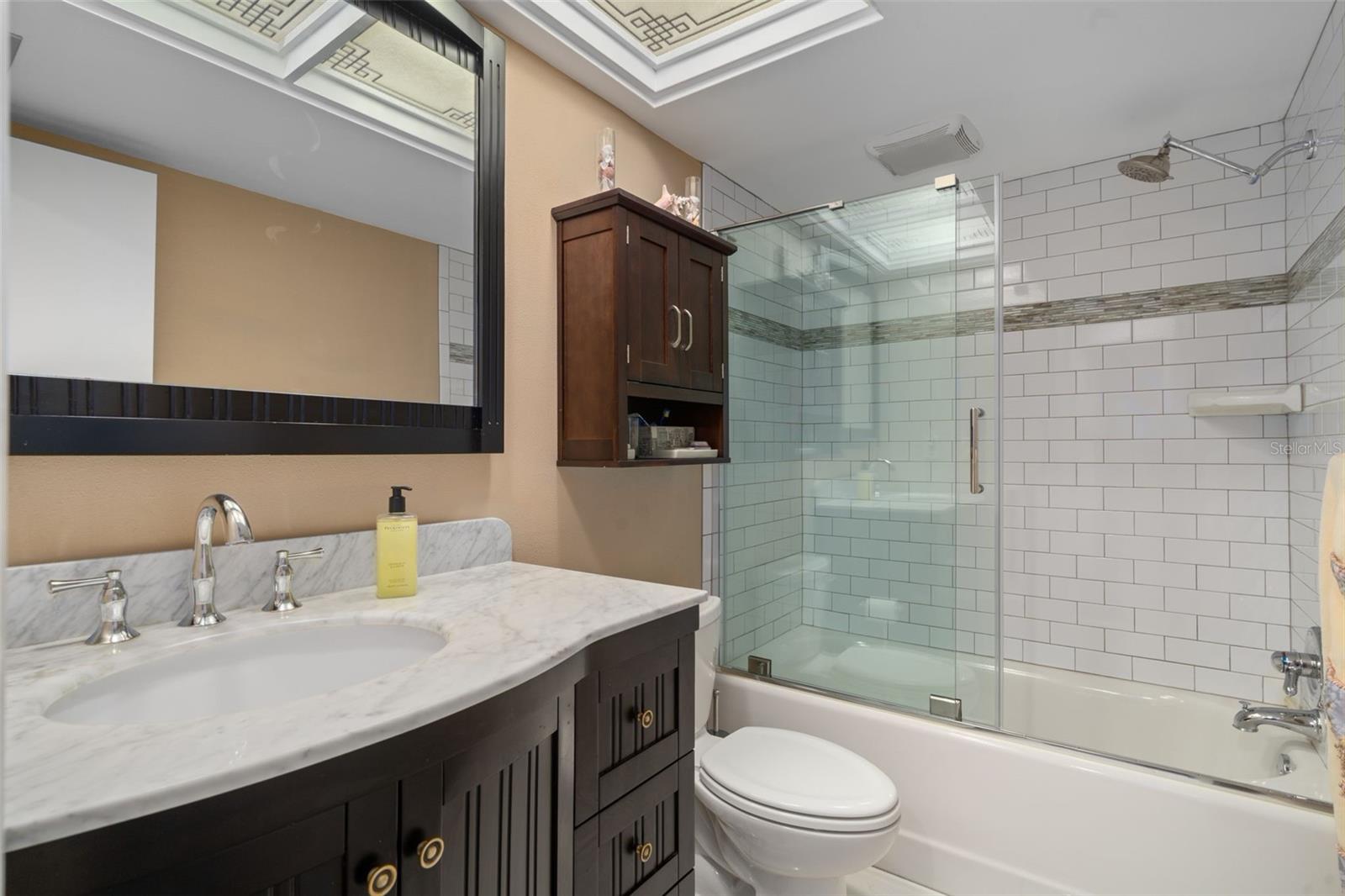 WILSHIRE ESTATES II SECOND SEC - Residential