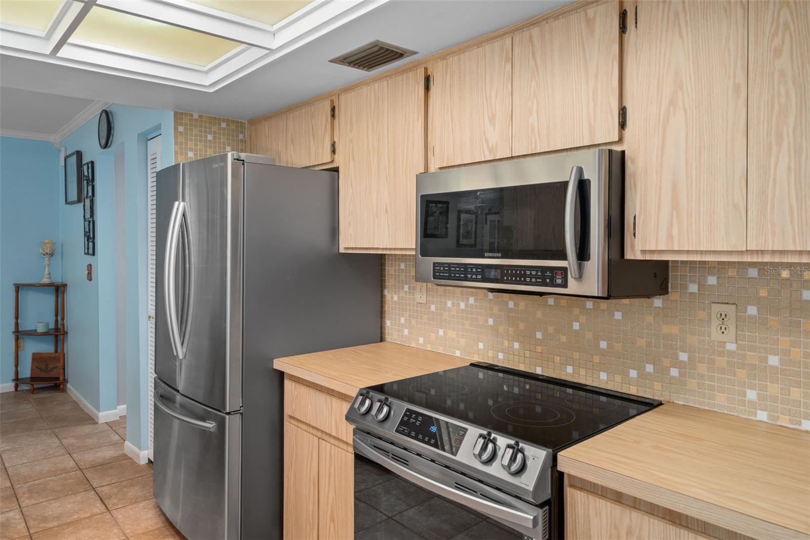 WILSHIRE ESTATES II SECOND SEC - Residential