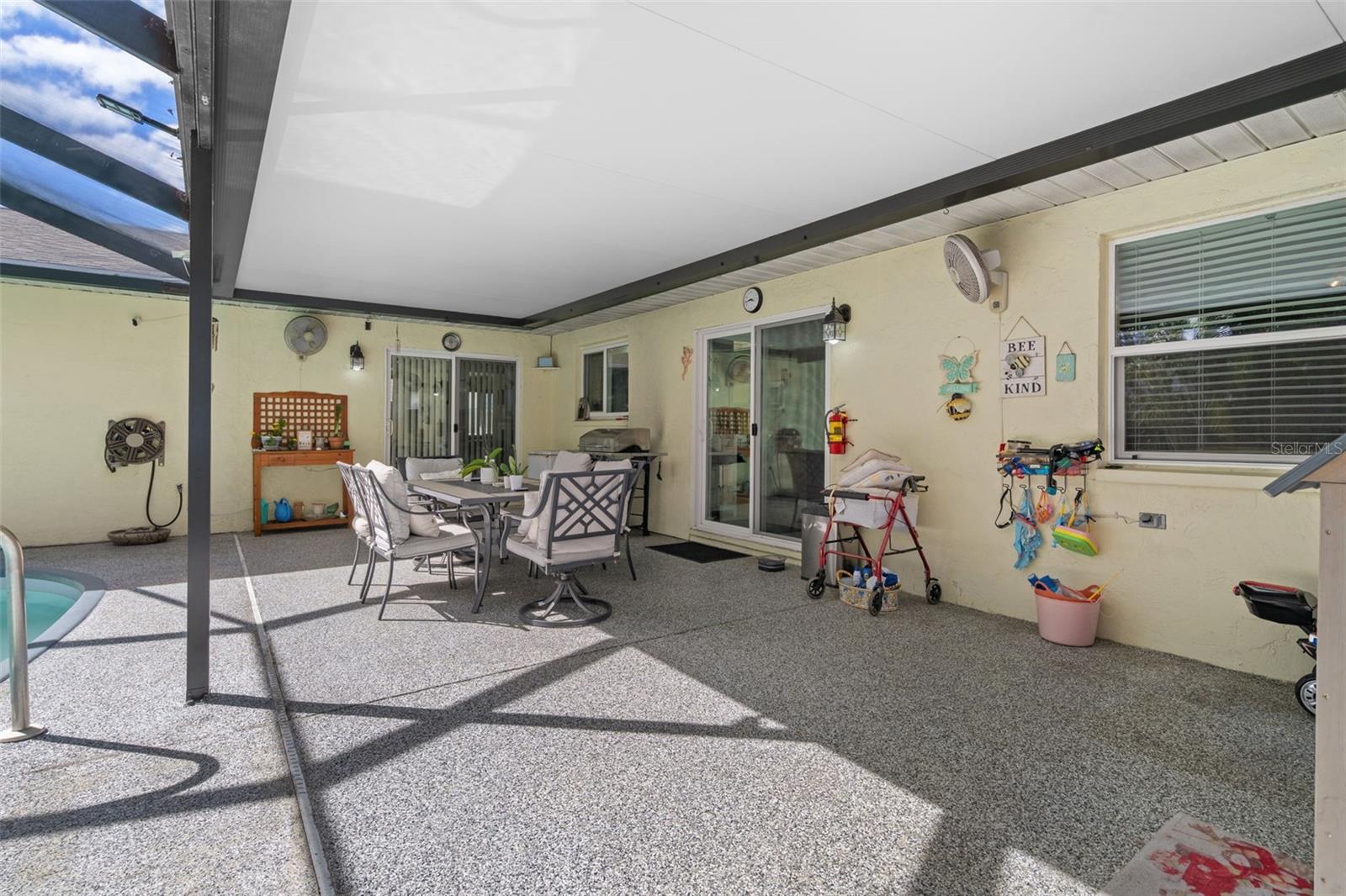 WILSHIRE ESTATES II SECOND SEC - Residential