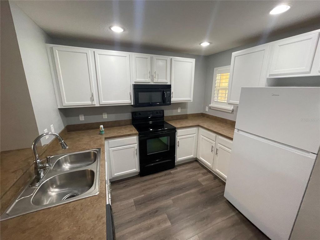 Photo of 8944 White Sage Loop #3204, Lakewood Ranch, FL 34202 (MLS # TB8427226)