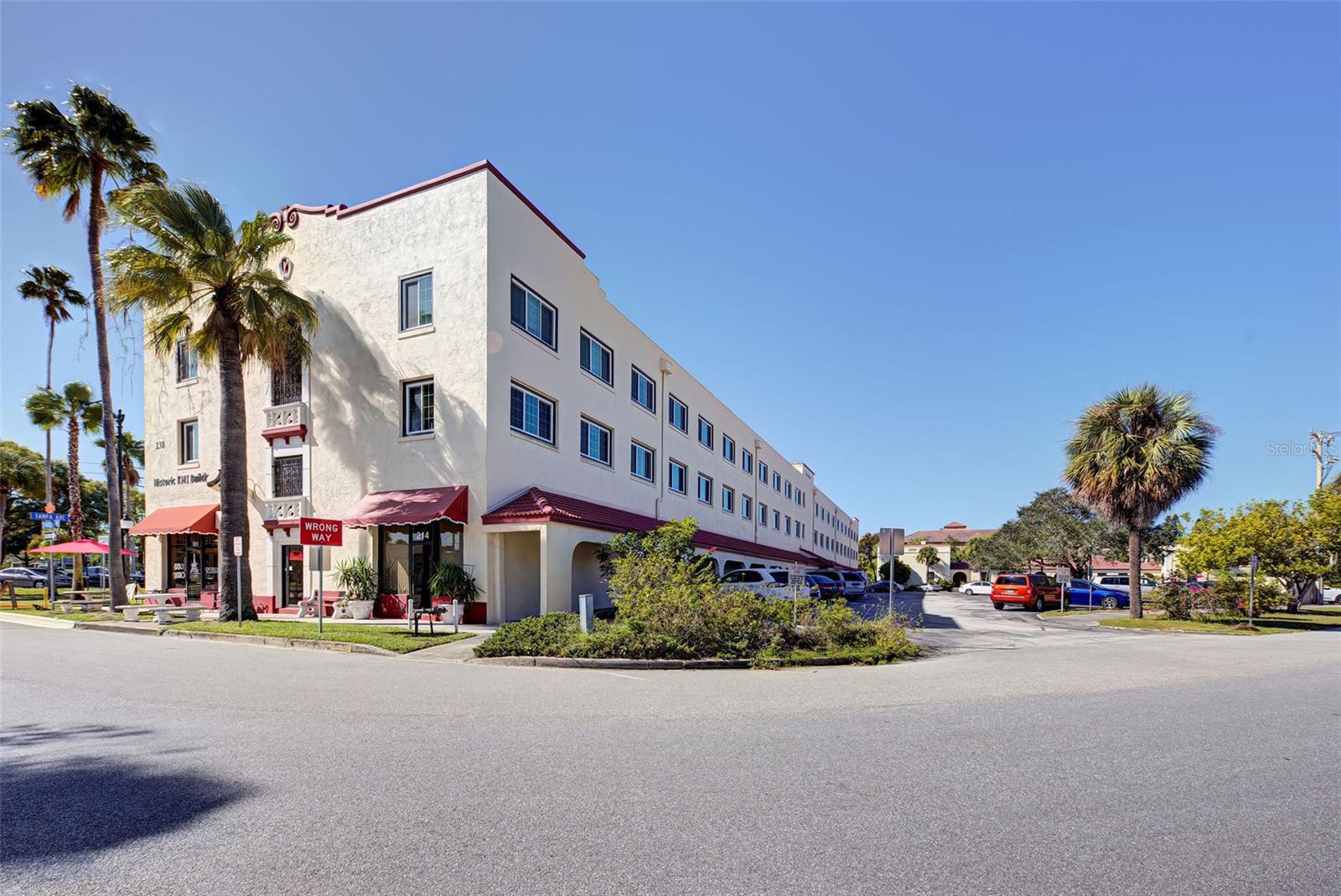 VENICE CENTRE - Commercial Sale