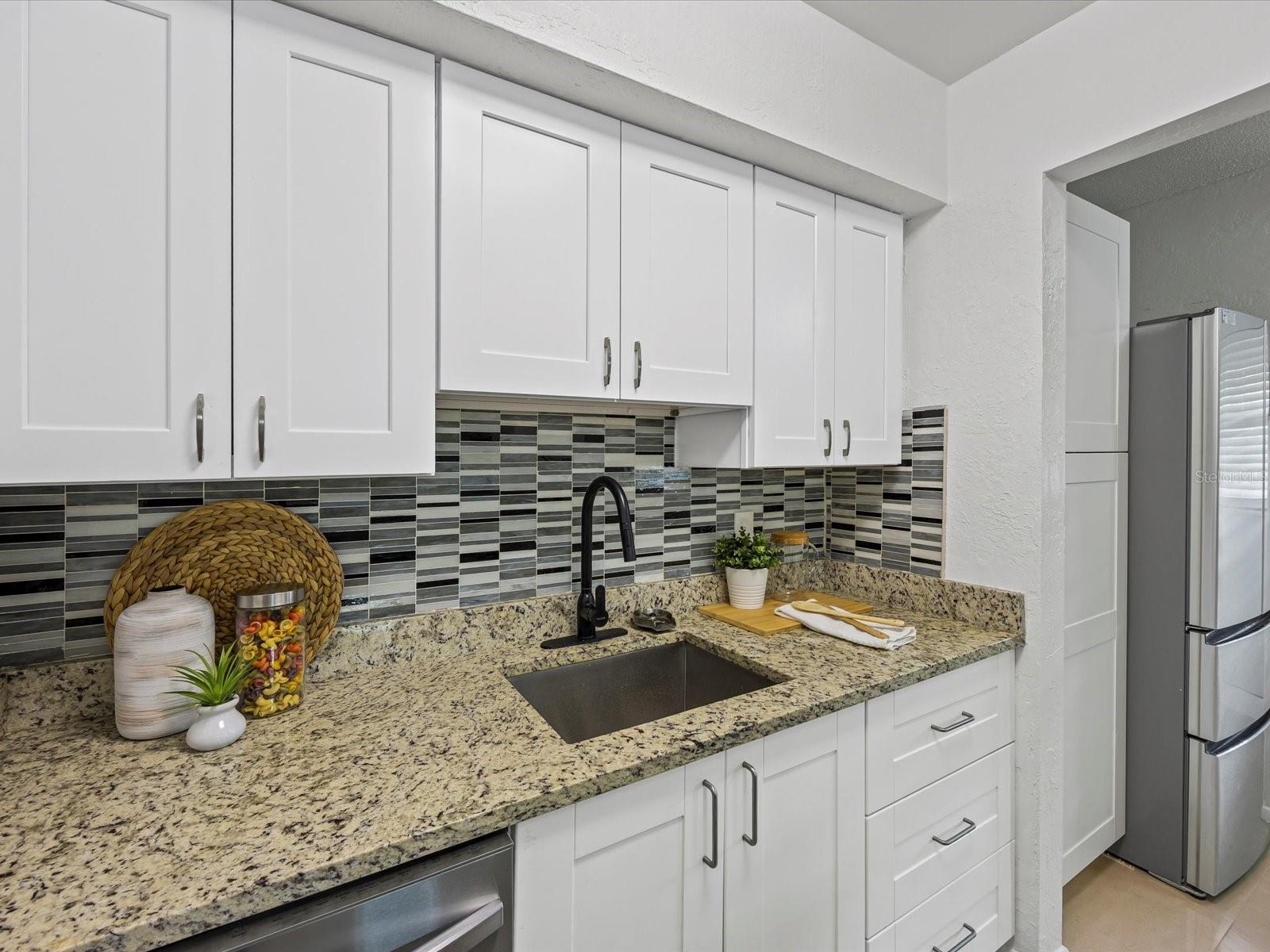 ARAGON CONDO - Residential