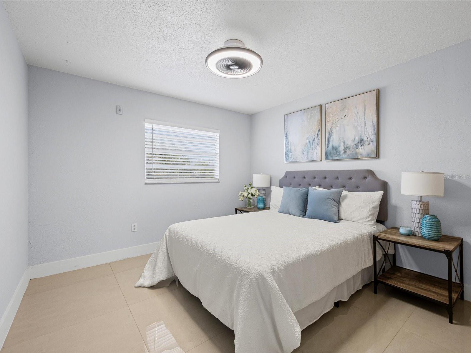 ARAGON CONDO - Residential