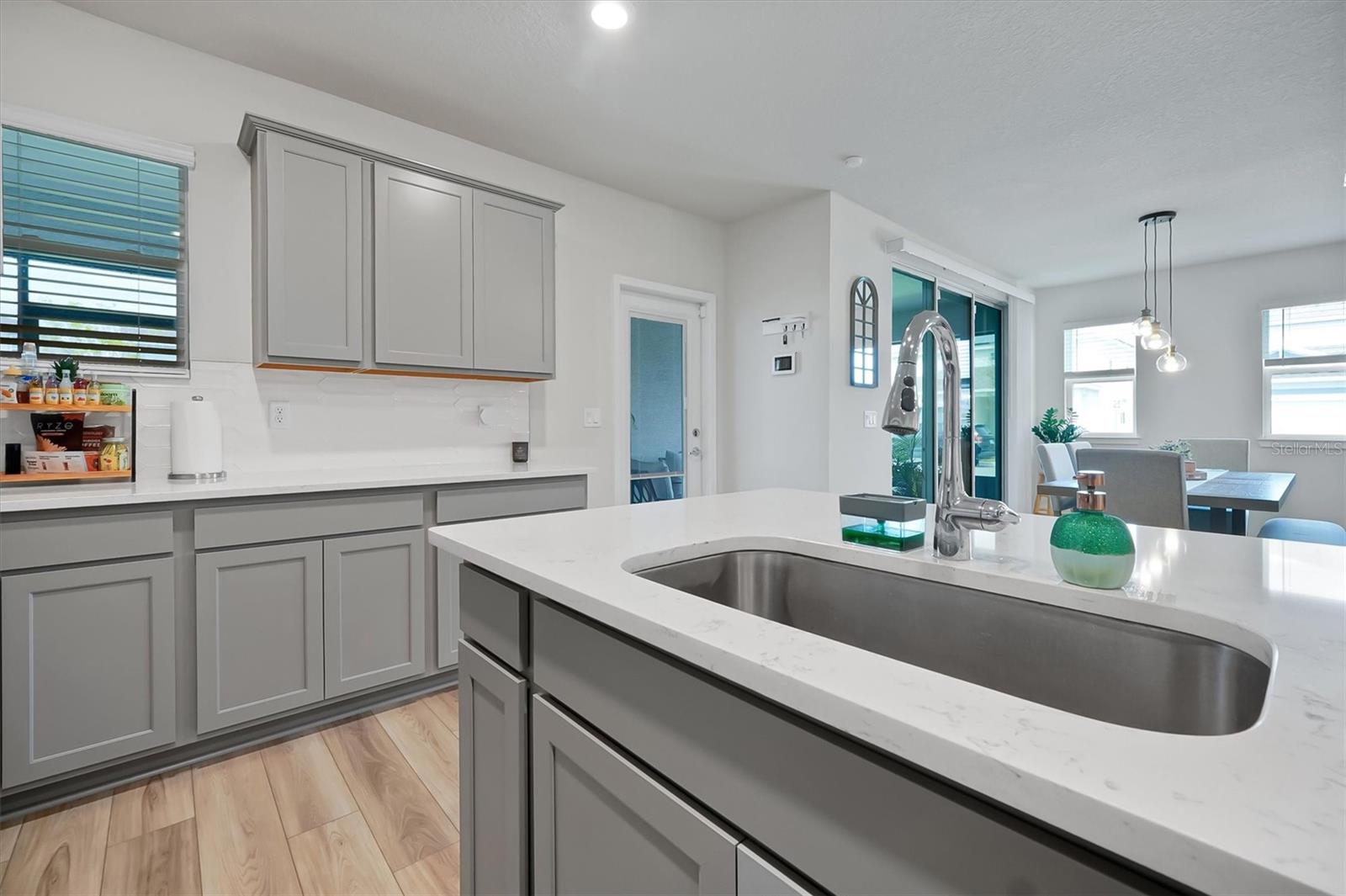 WINDING MDWS - Residential