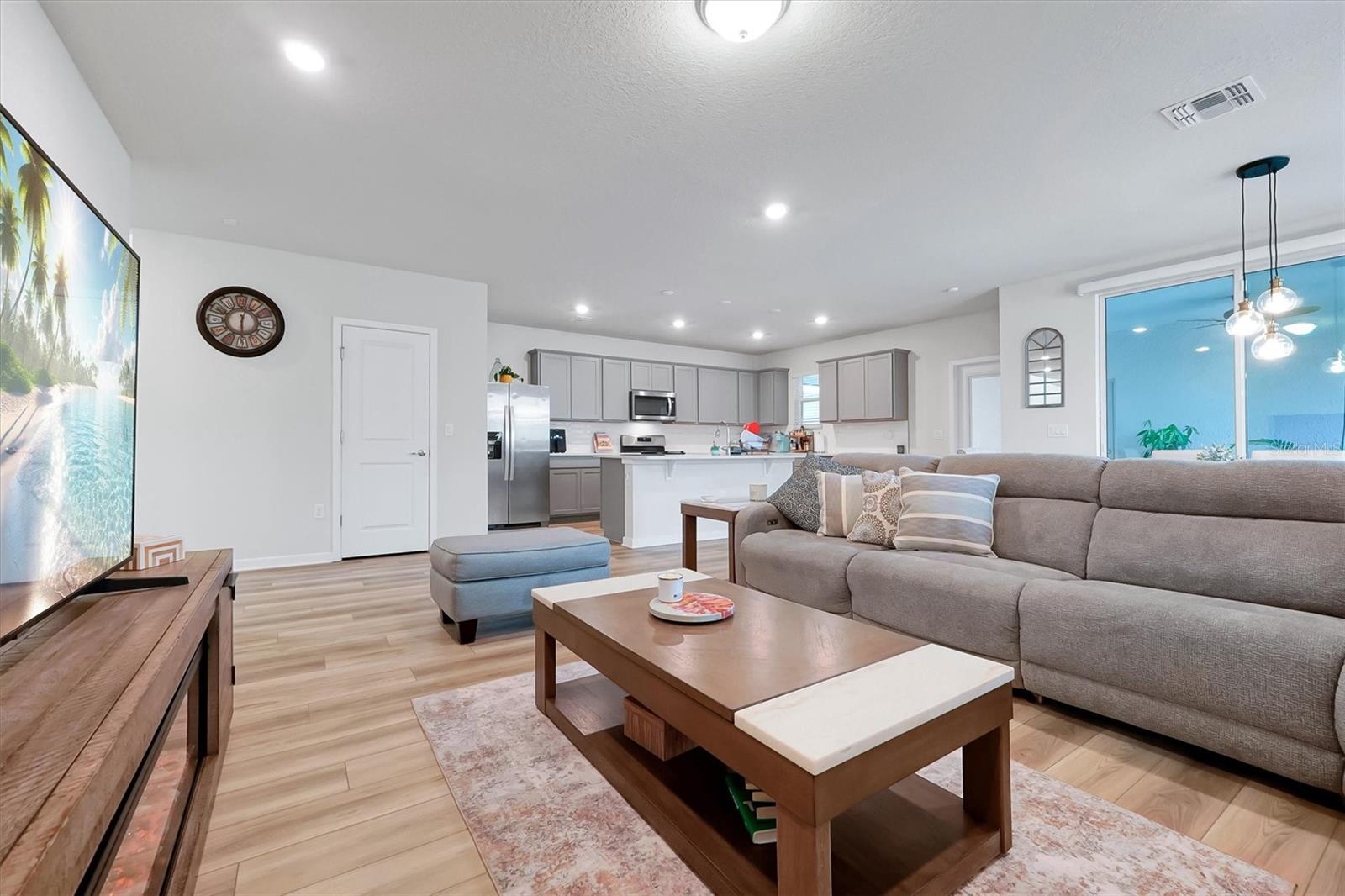 WINDING MDWS - Residential