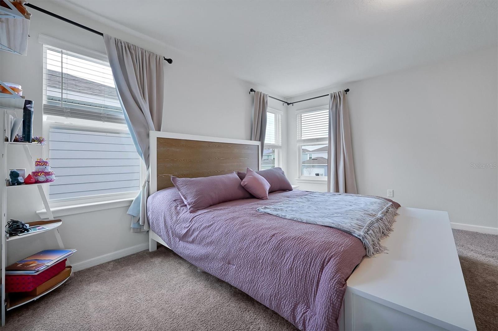 WINDING MDWS - Residential