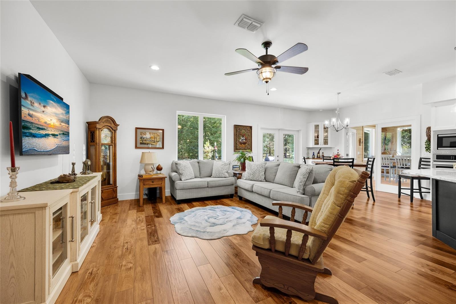 CHESBOROUGHS CORNER FIRST ADD - Residential