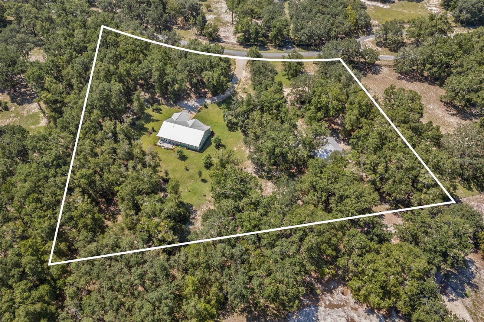 CHESBOROUGHS CORNER FIRST ADD - Residential