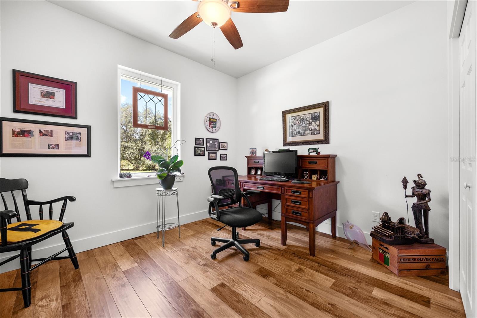 CHESBOROUGHS CORNER FIRST ADD - Residential