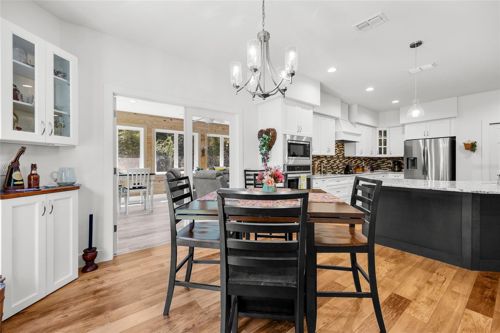 CHESBOROUGHS CORNER FIRST ADD - Residential