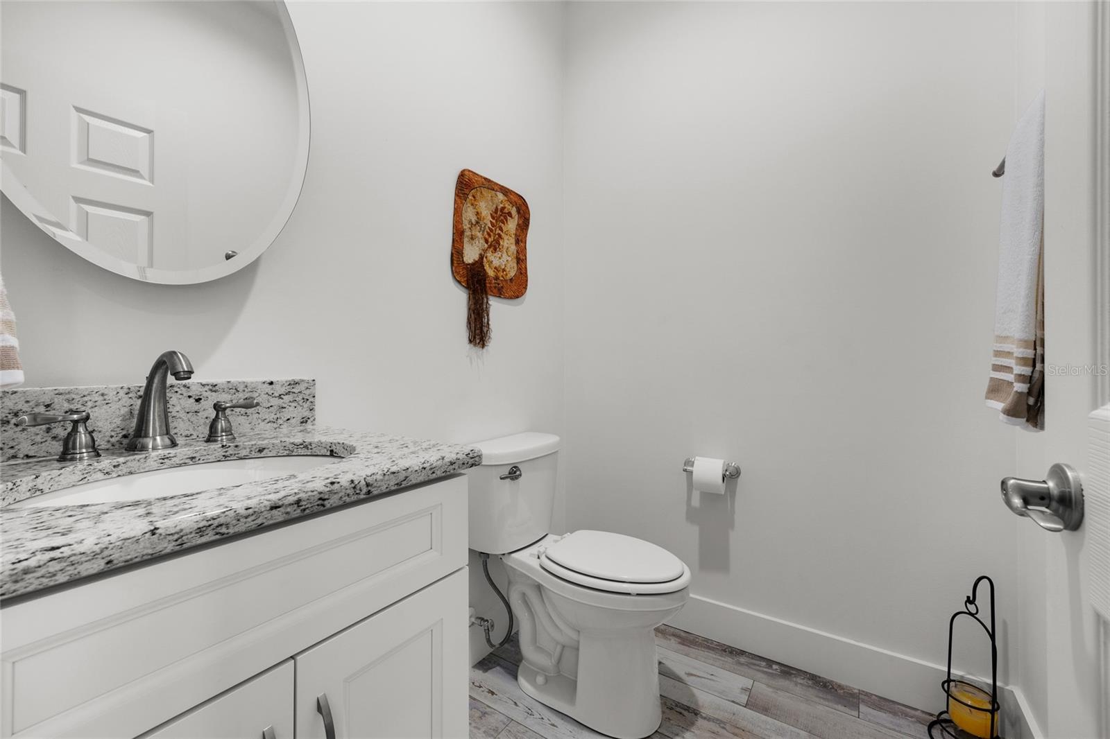 CHESBOROUGHS CORNER FIRST ADD - Residential