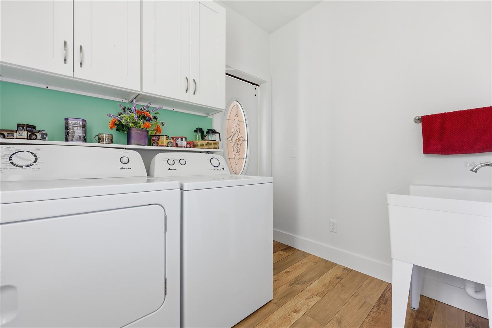 CHESBOROUGHS CORNER FIRST ADD - Residential