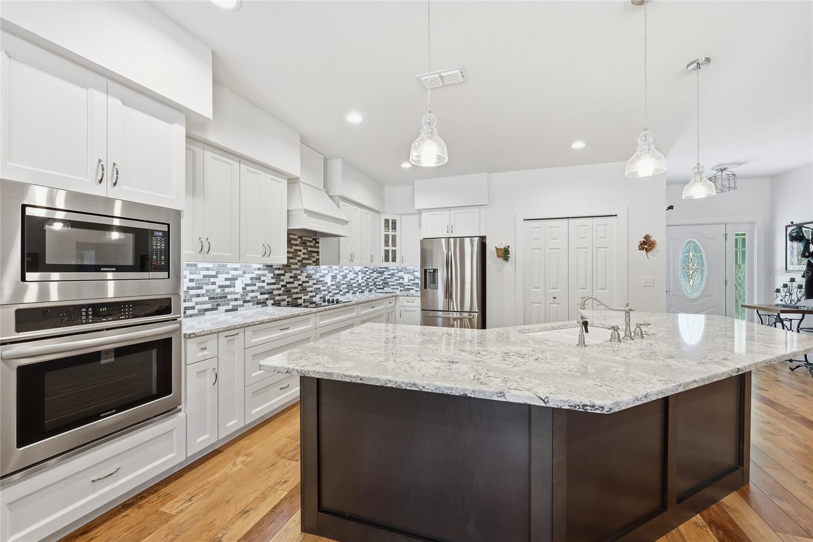 CHESBOROUGHS CORNER FIRST ADD - Residential