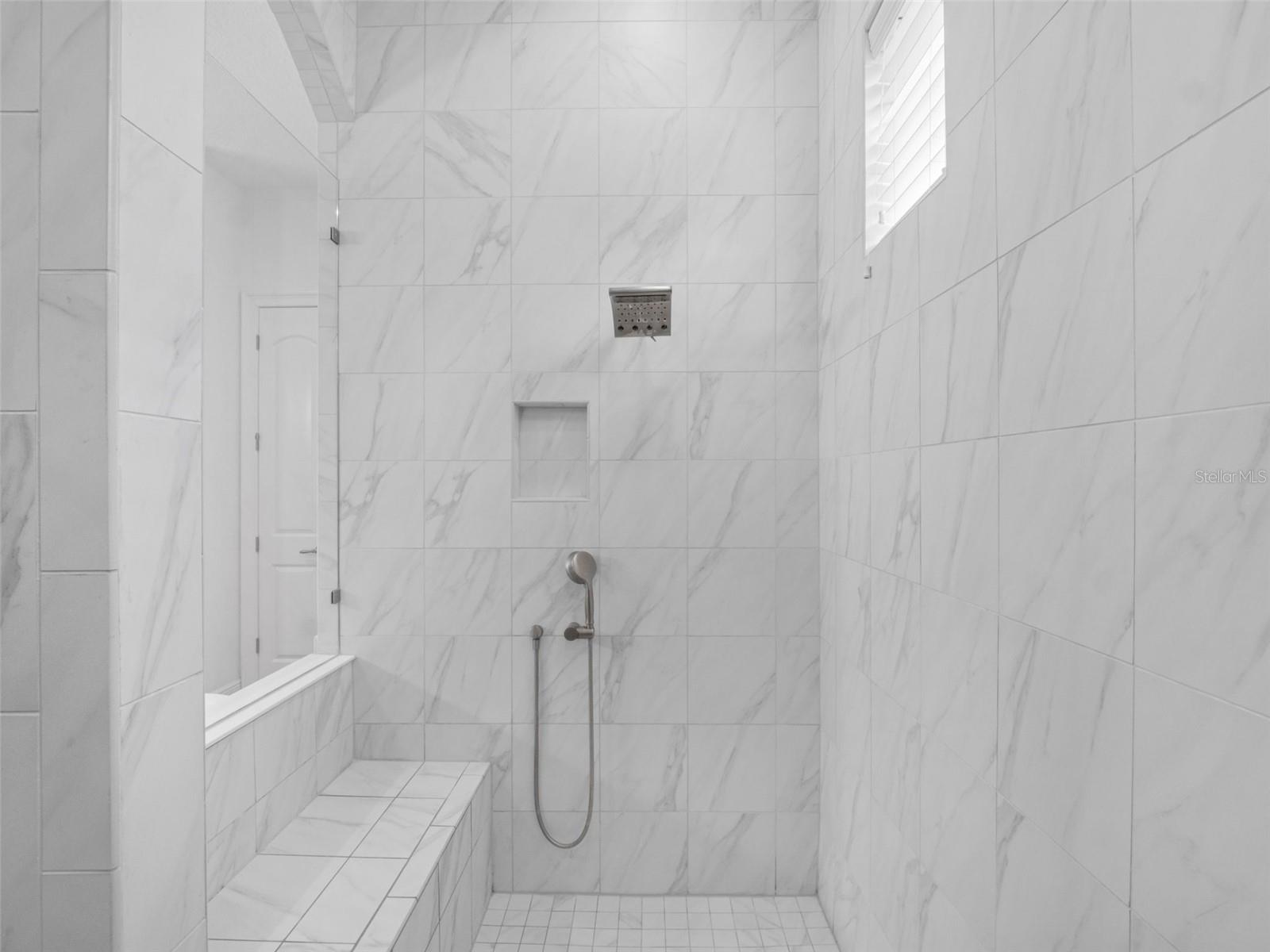 CANOPY OAKS PH 1 - Residential