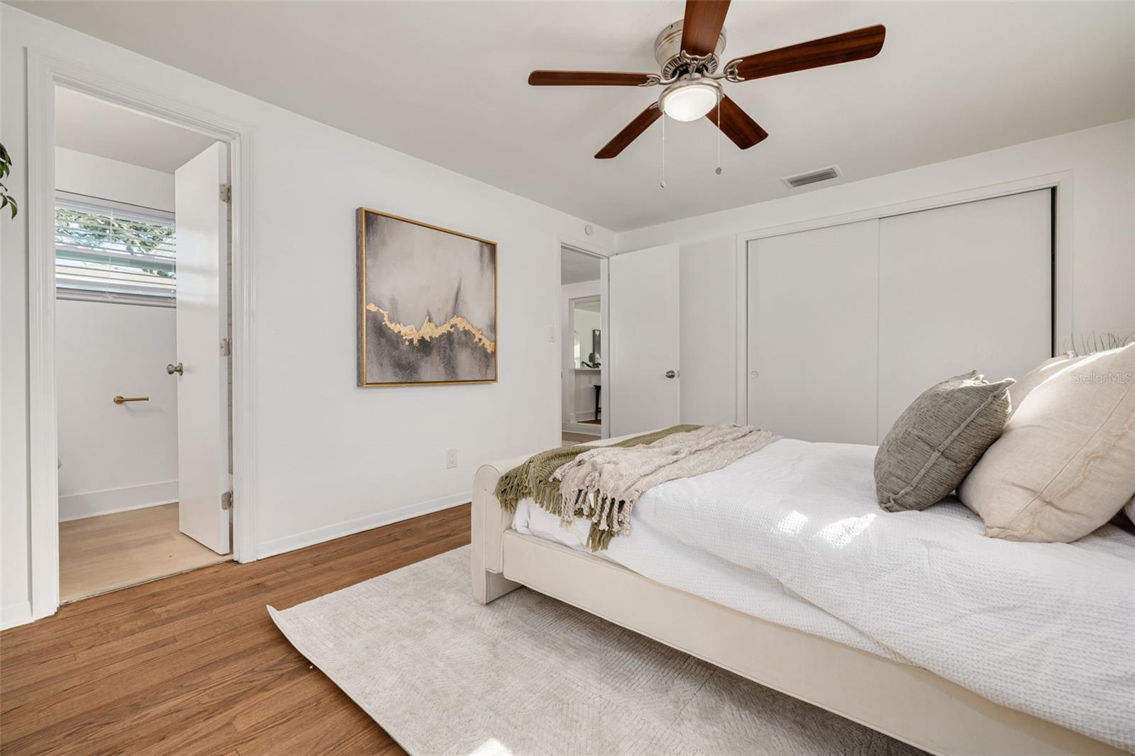 EAGLE CREST - Residential