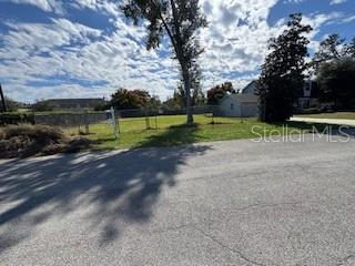 SHOWALTER PARK - Land