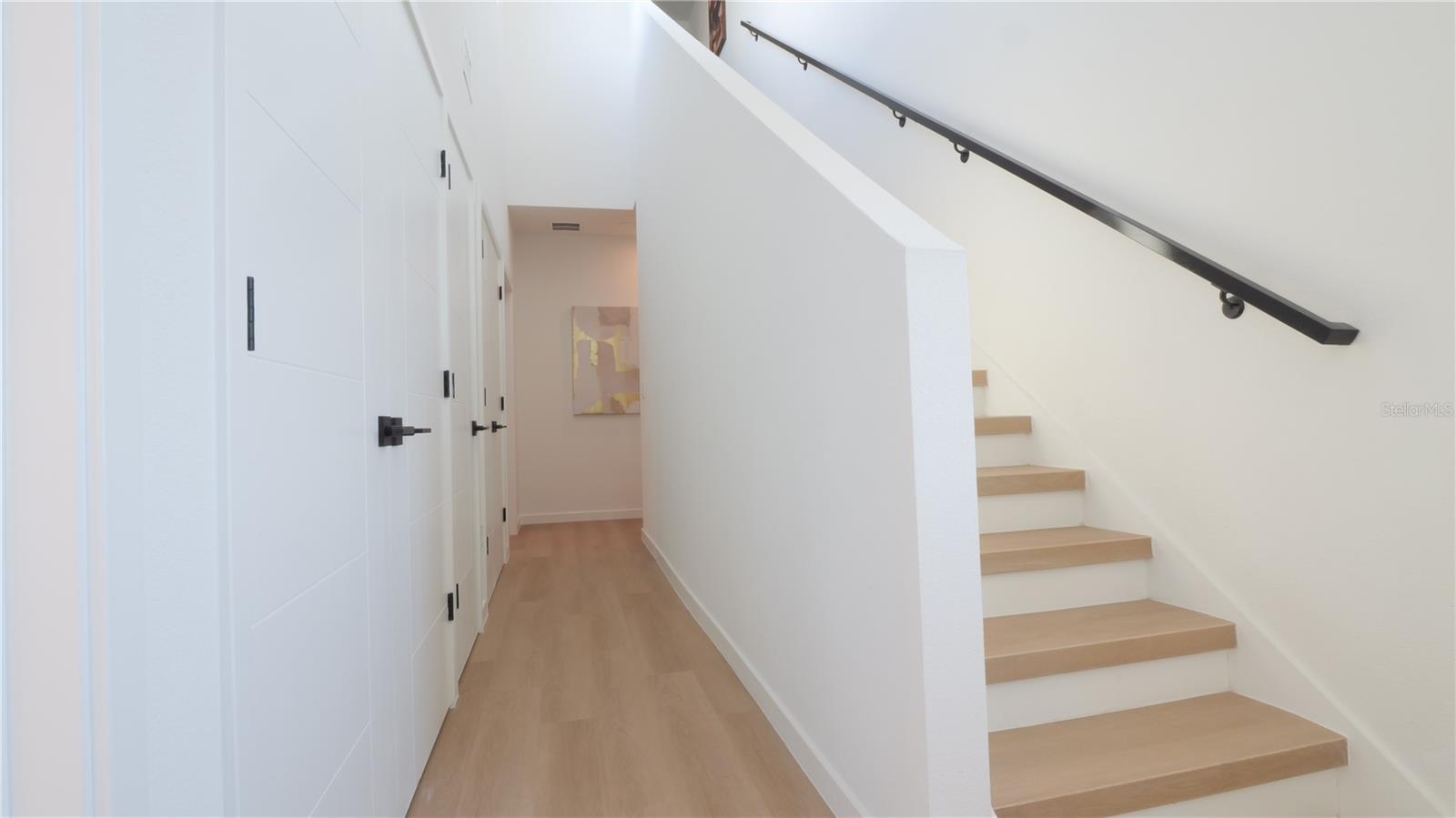 4TH STREET GARDENS - Residential