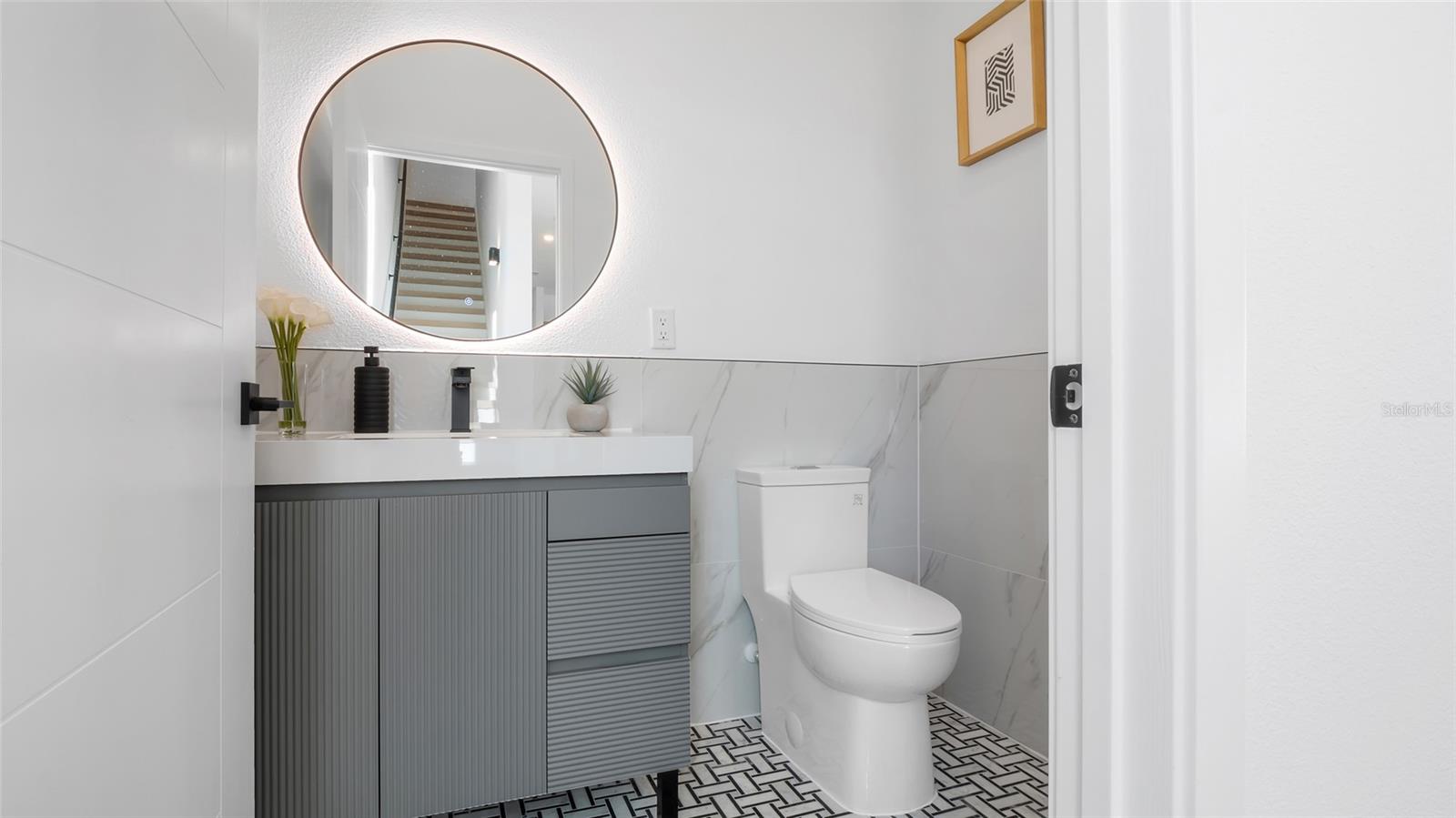 4TH STREET GARDENS - Residential