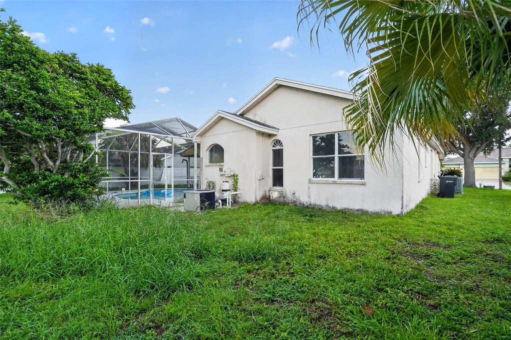 Photo of 13126 Prestwick Drive, Riverview, FL 33579 (MLS # A4699523)