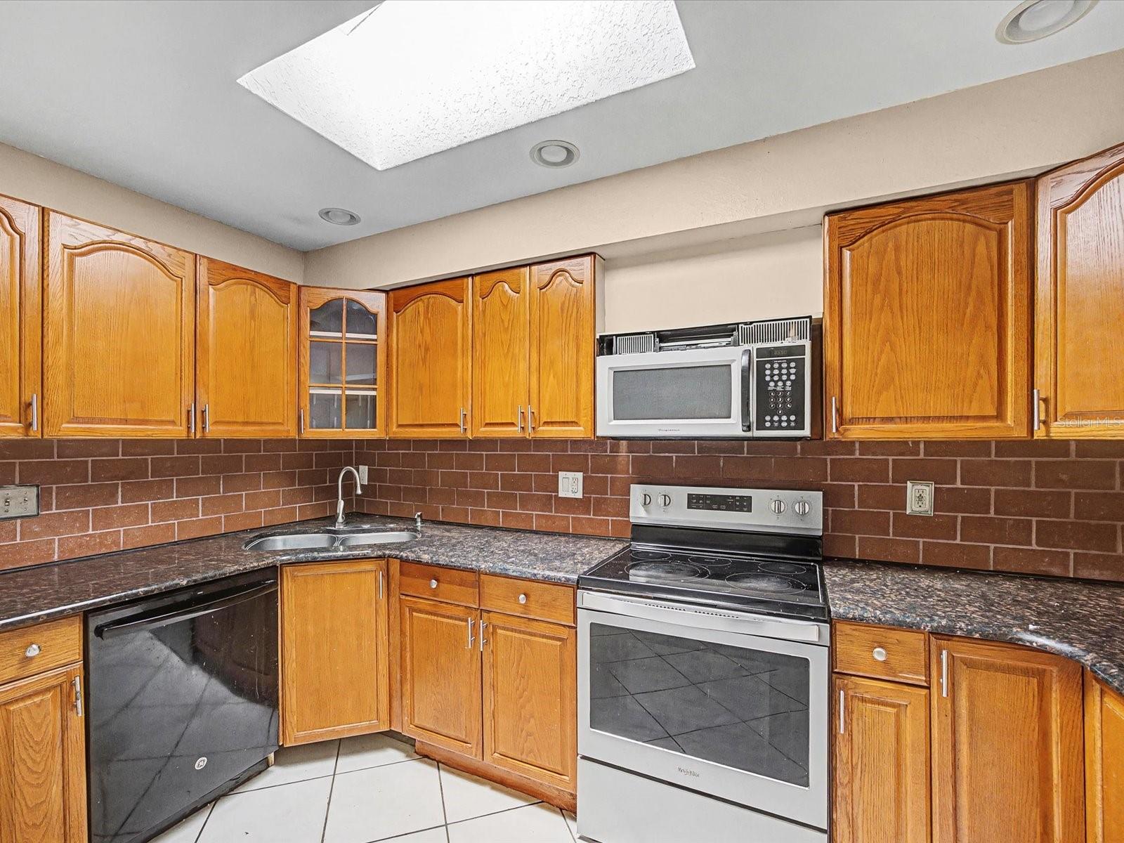 FOX RUN - Residential