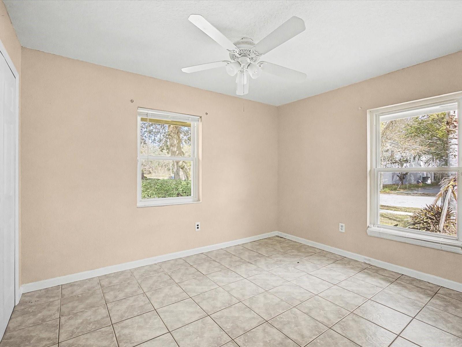 FOX RUN - Residential