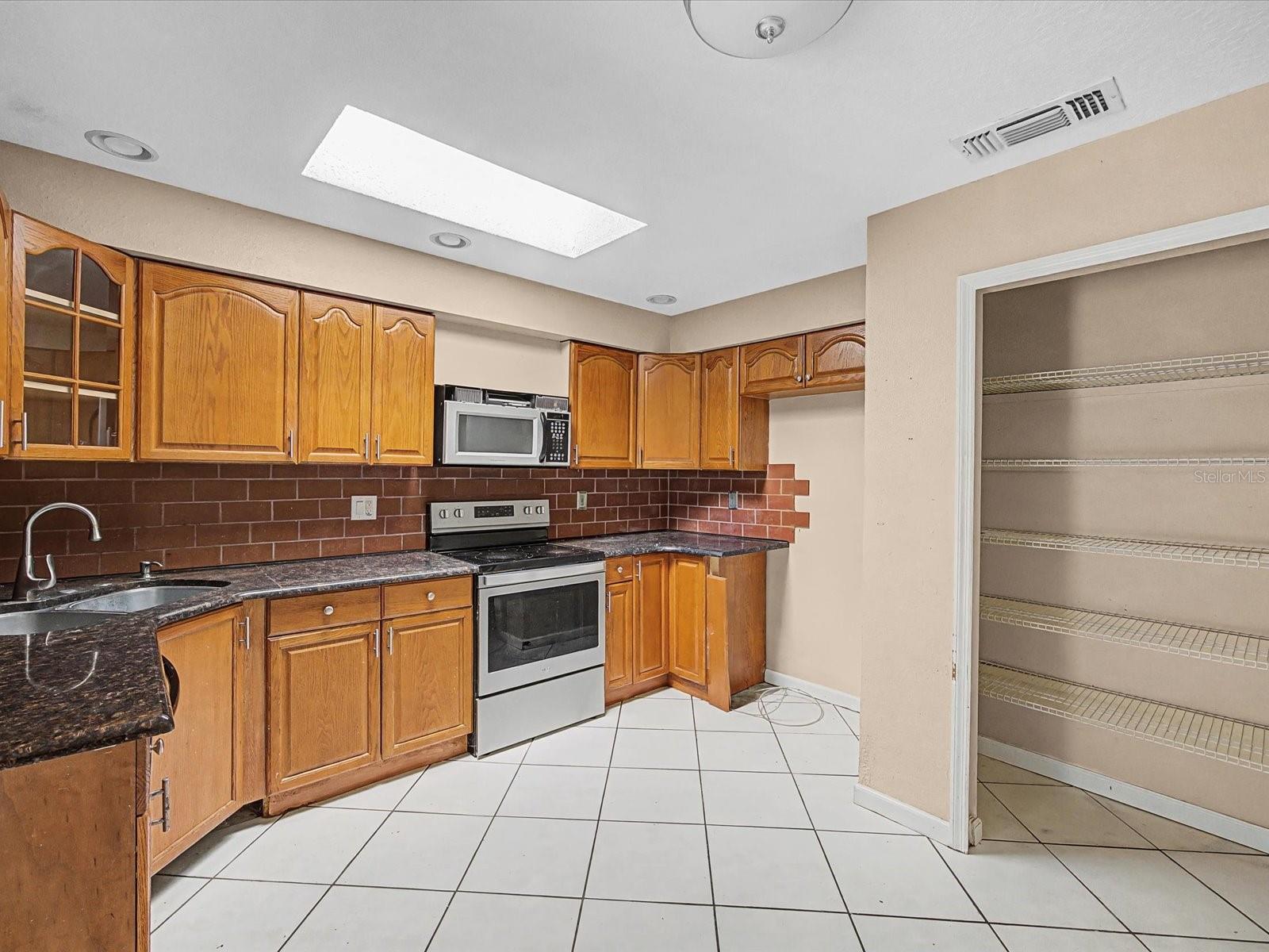 FOX RUN - Residential