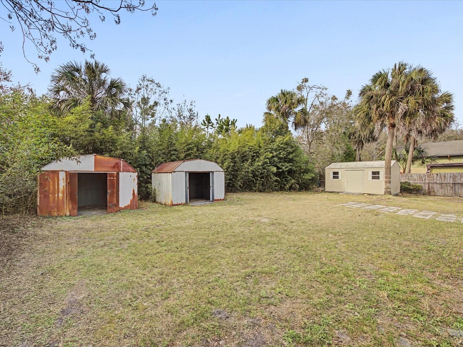 FOX RUN - Residential