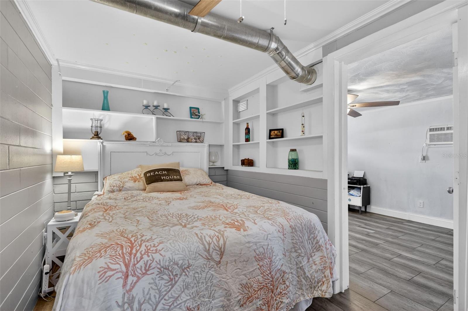 PHILLIPS ACRES - Residential