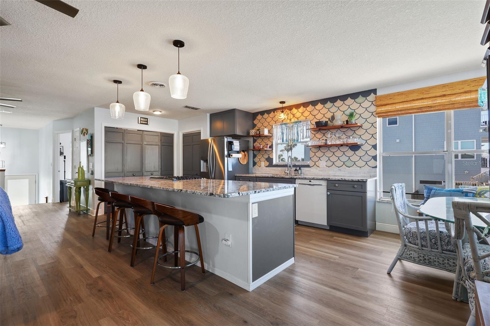 HERNANDO BEACH - Residential