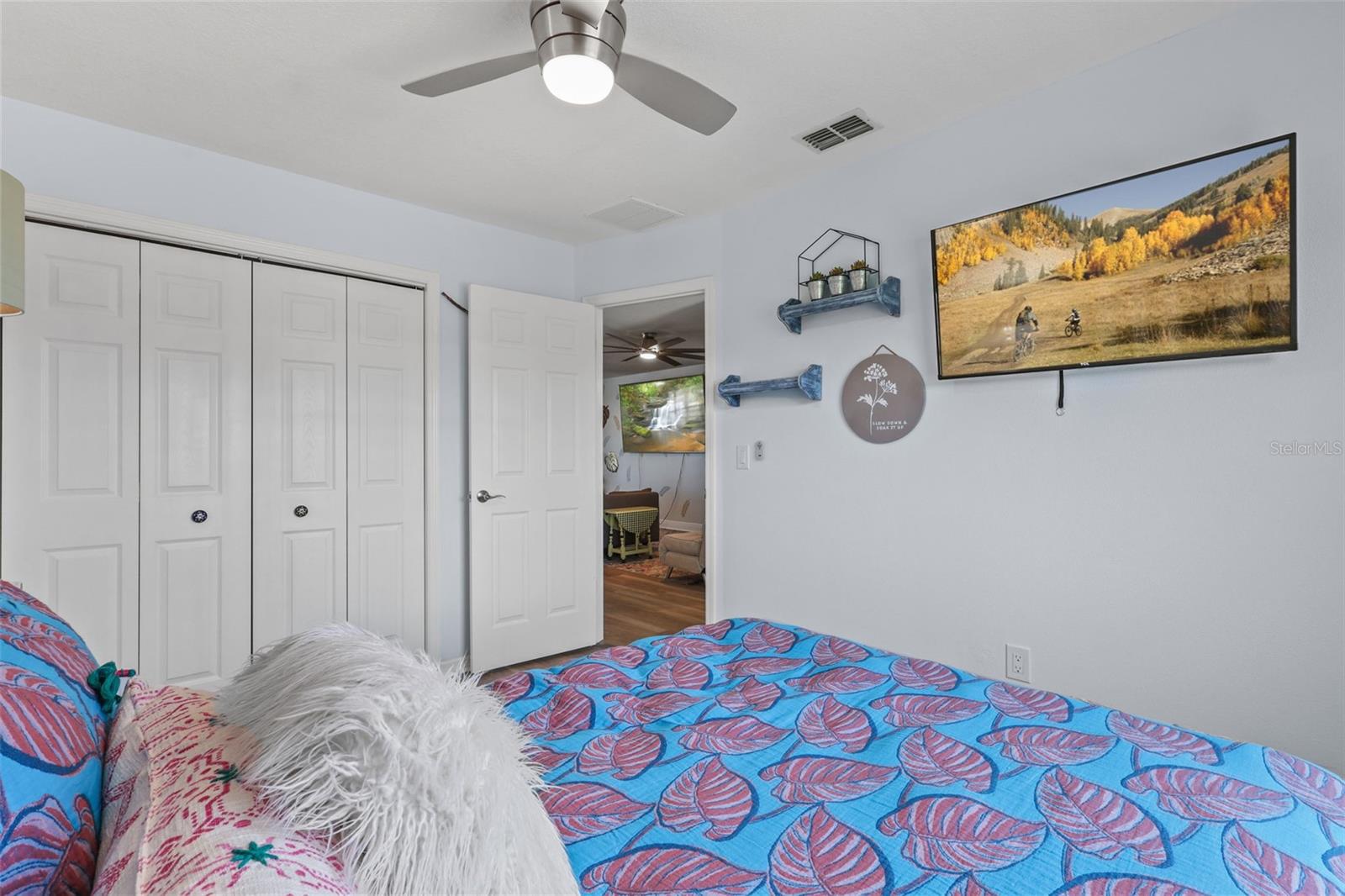 HERNANDO BEACH - Residential