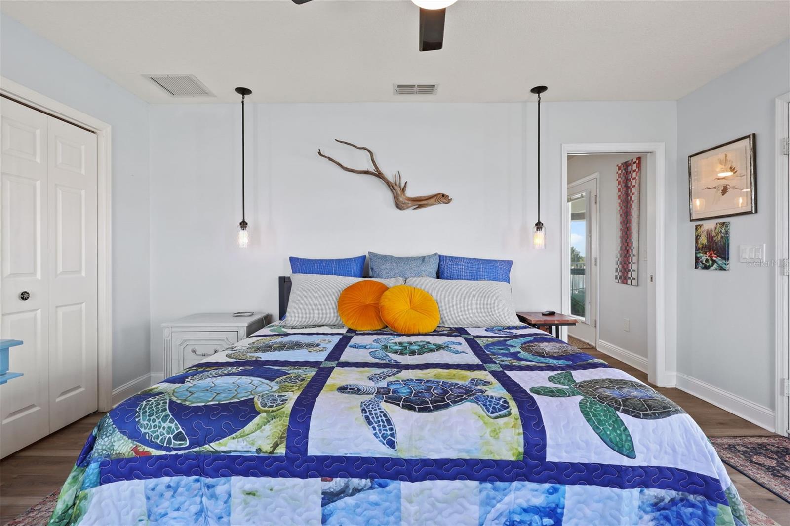 HERNANDO BEACH - Residential