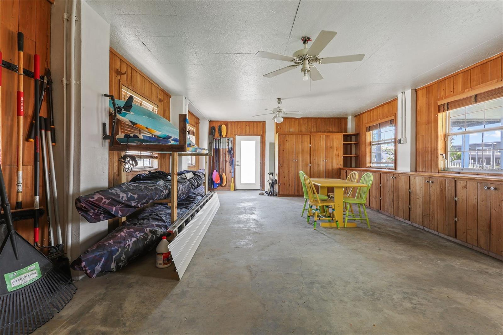 HERNANDO BEACH - Residential