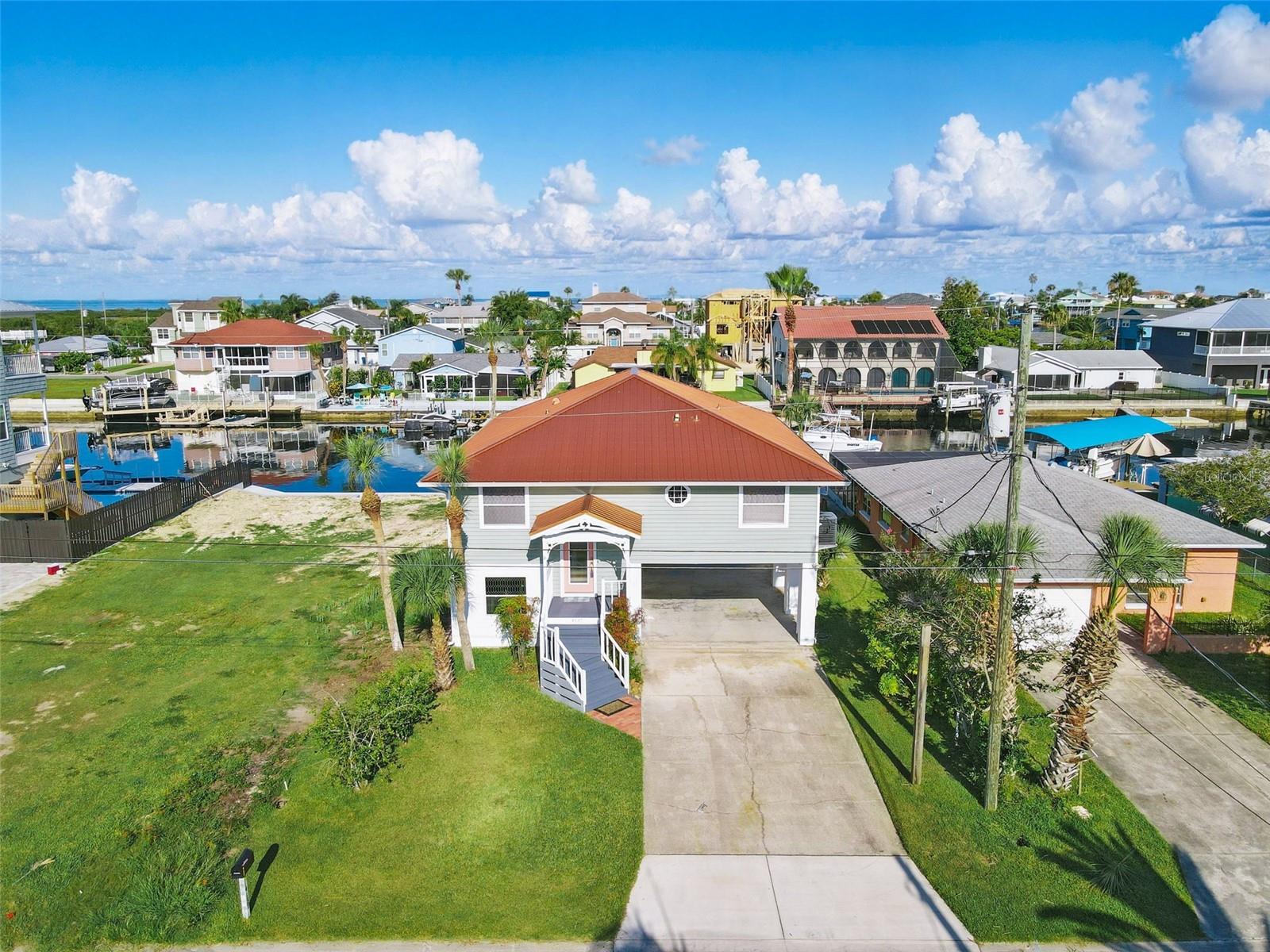 HERNANDO BEACH - Residential