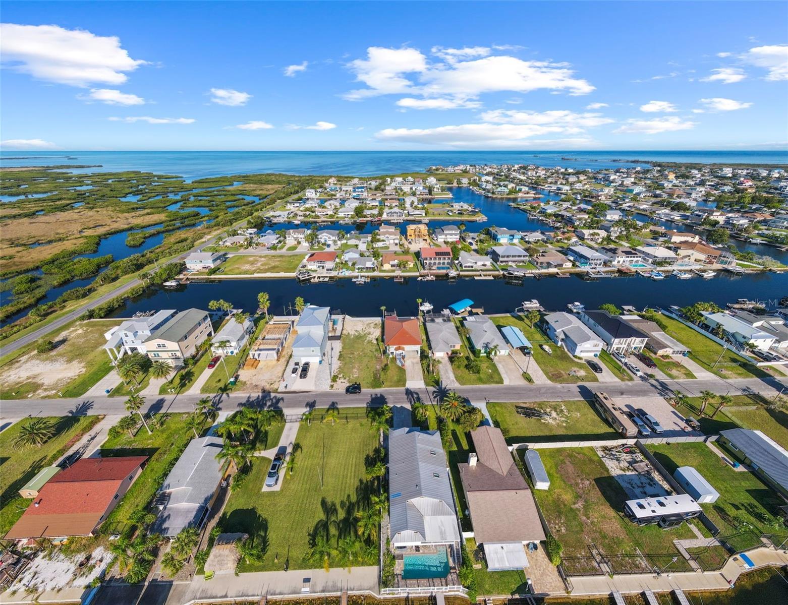 HERNANDO BEACH - Residential