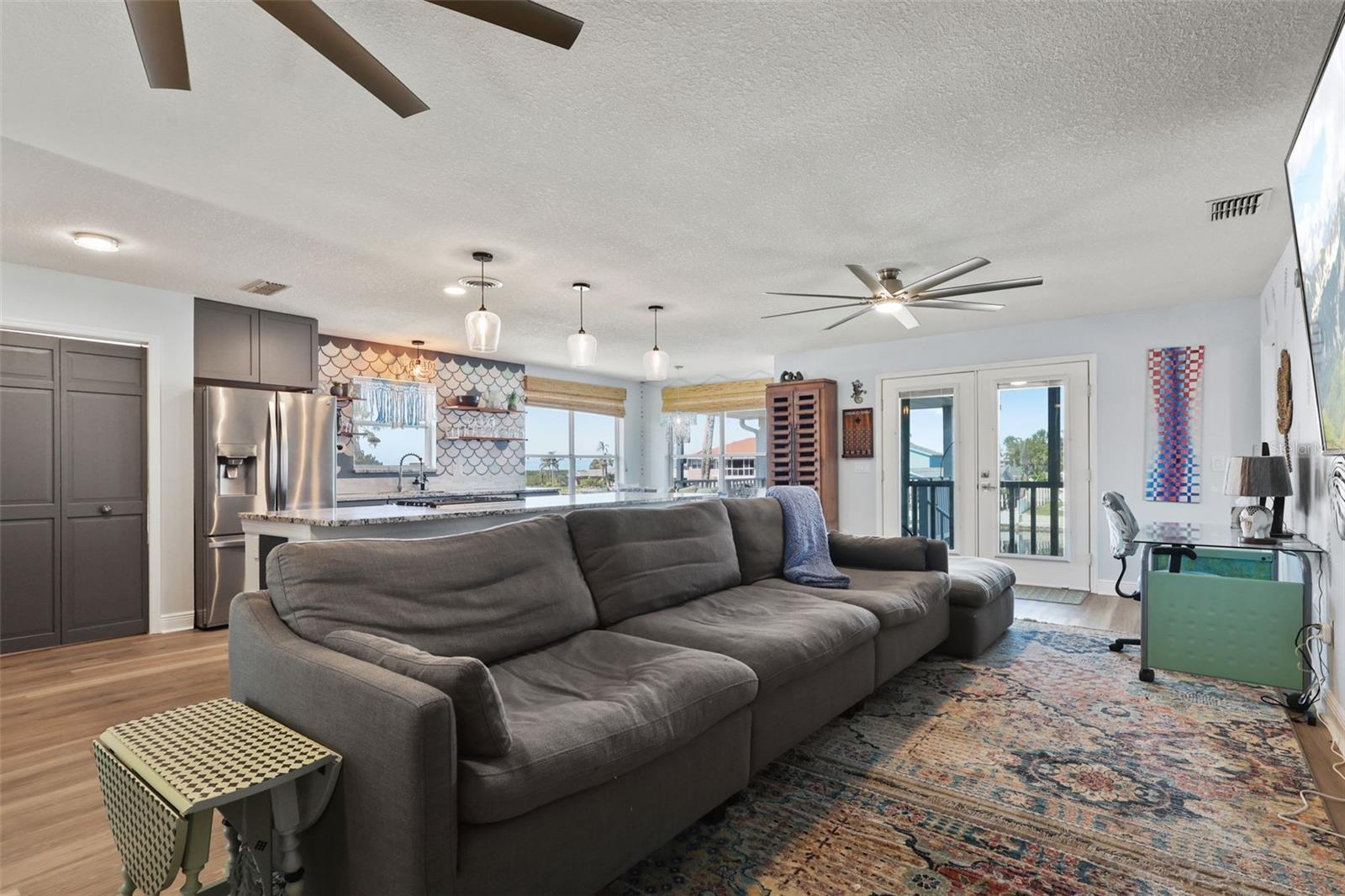 HERNANDO BEACH - Residential