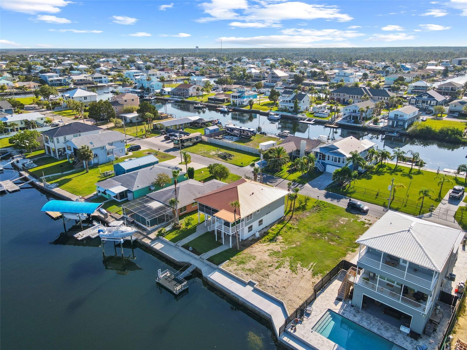 HERNANDO BEACH - Residential