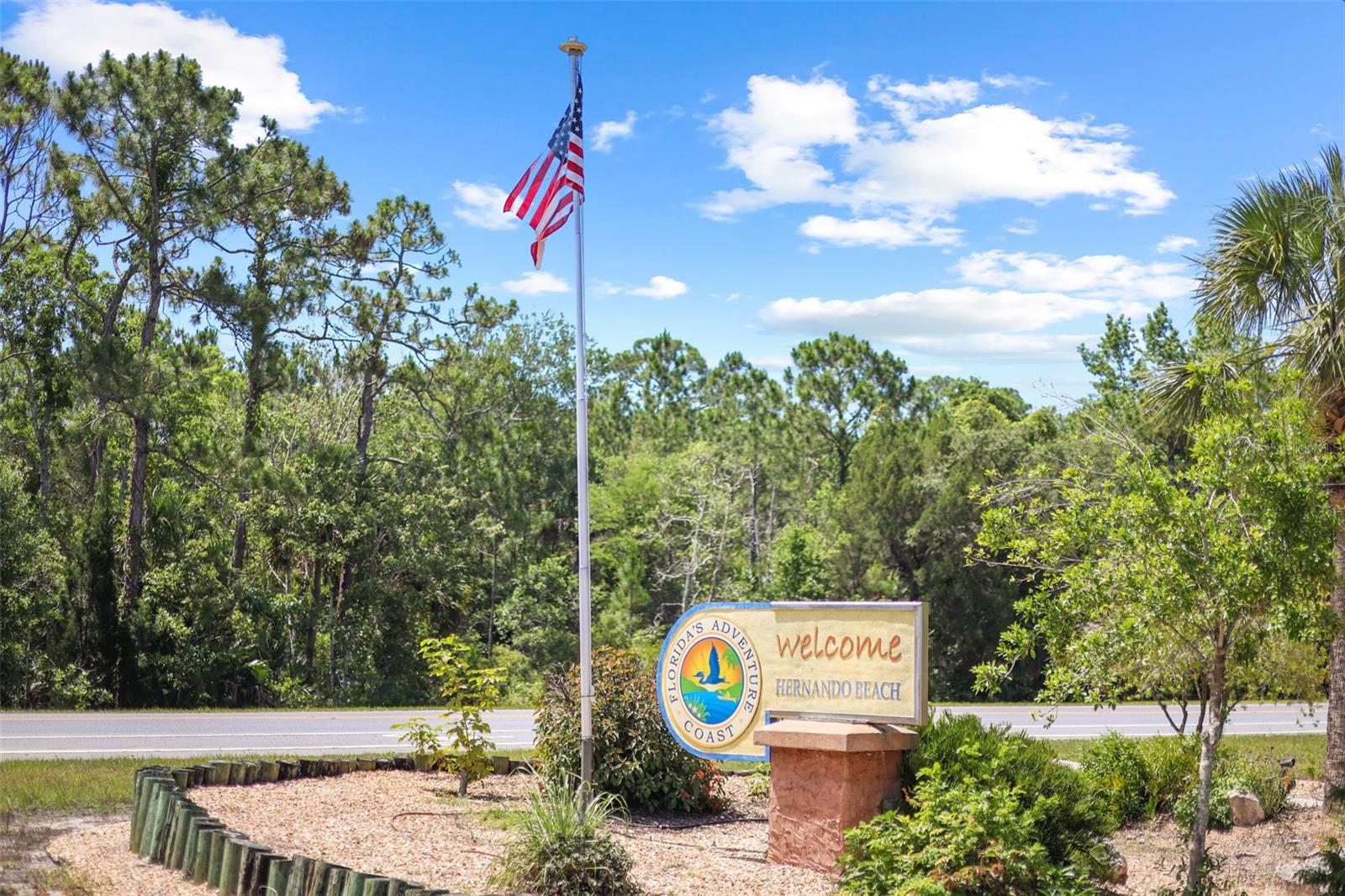 HERNANDO BEACH - Residential