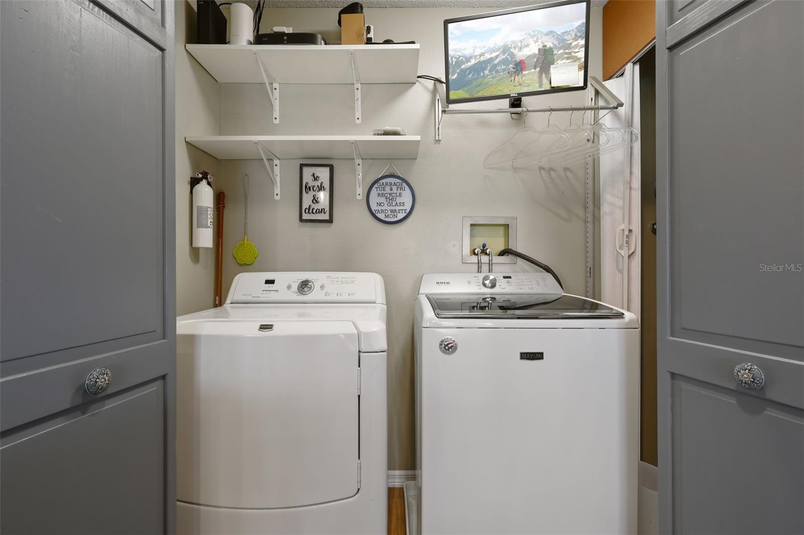 HERNANDO BEACH - Residential