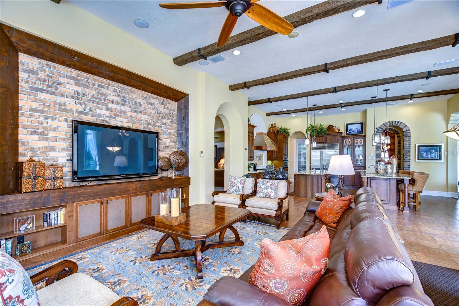 LADERA - Residential