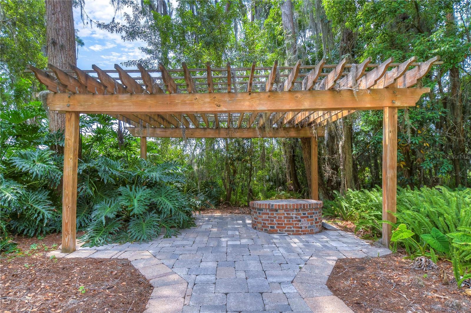 LADERA - Residential