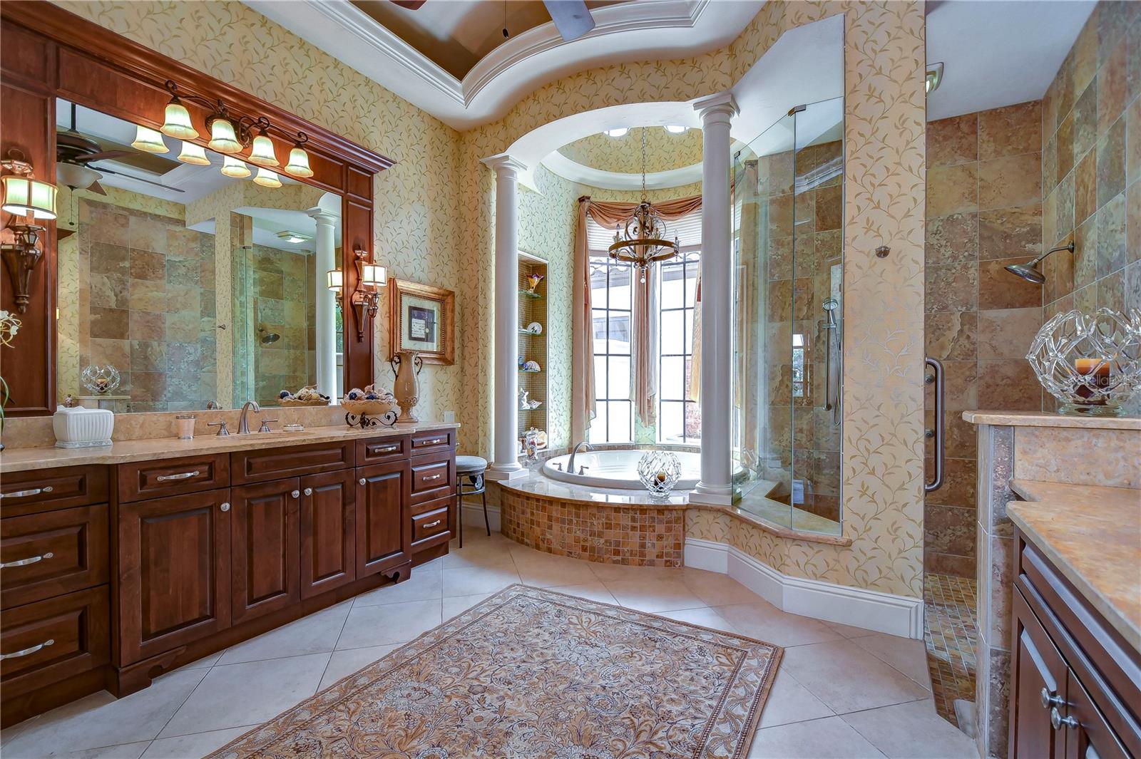 LADERA - Residential